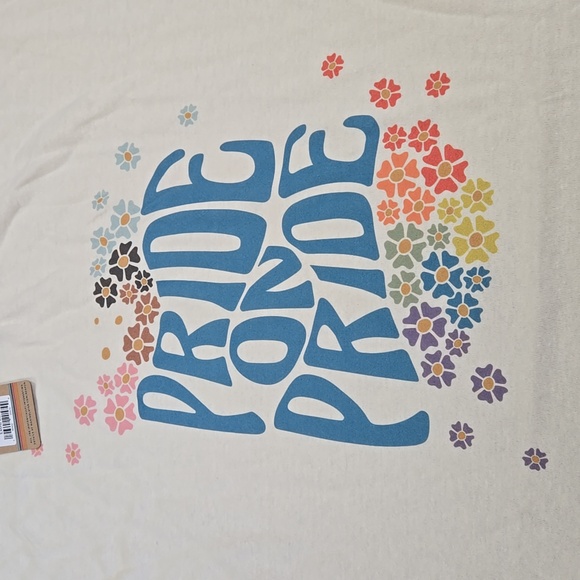 Pride on Pride White Sleeveless Top - Picture 2 of 3